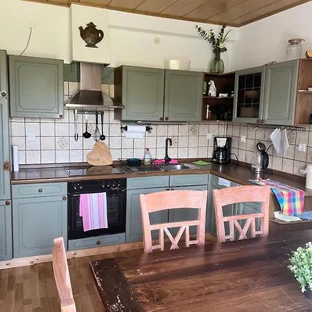 Сasa de vacaciones Firmenunterkunft Mert Betten 3 *