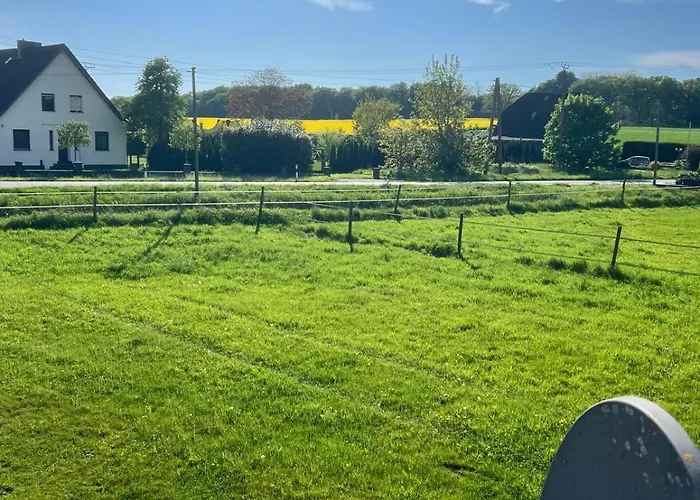 Firmenunterkunft Mert Betten 3 * Kamp-Lintfort