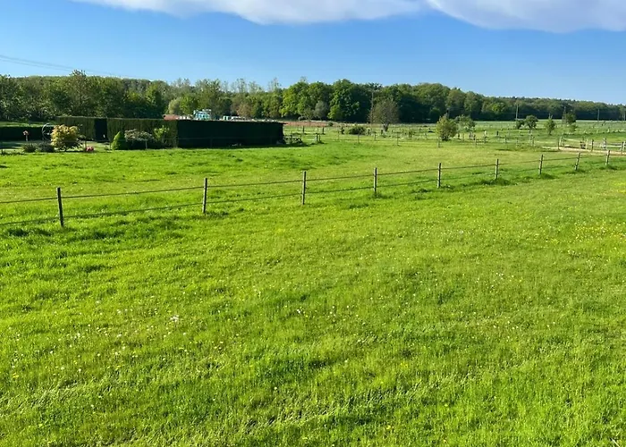 Firmenunterkunft Mert Betten 3 * Kamp-Lintfort